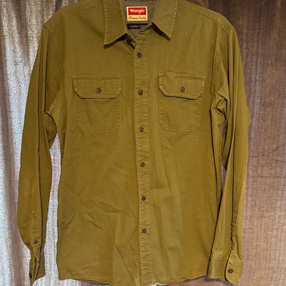 Wrangler Olive Green Long Sleeve Button-Down Work Shirt